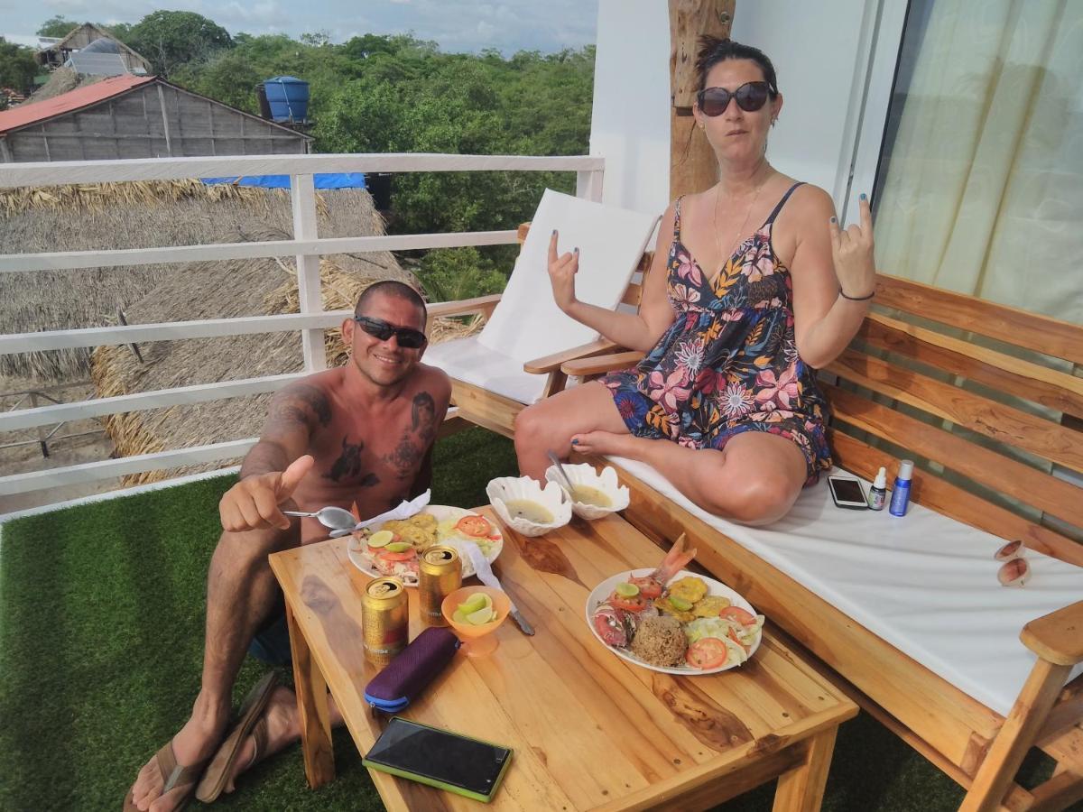 Donde Uriel Playa Tranquila Hotel *